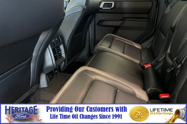 New 2026 Ford Bronco Outer Banks w/ Sasquatch Package image 12