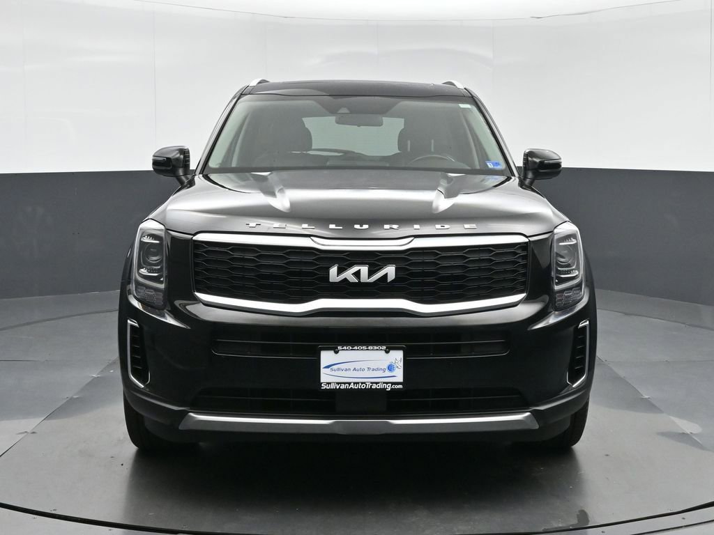Used 2022 Kia Telluride S image 2