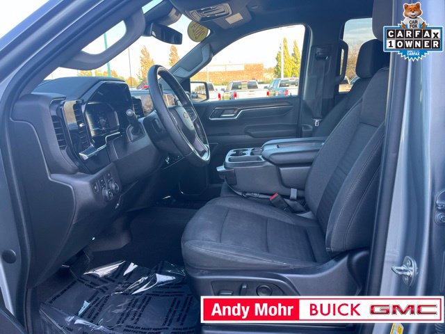 Used 2024 Chevrolet Silverado 1500 LT AWD/4WD image 18