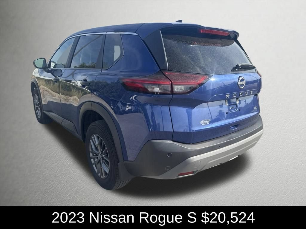 Used 2023 Nissan Rogue S AWD/4WD image 5