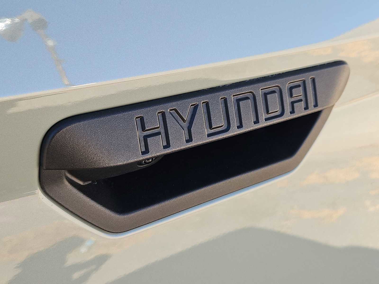 Certified 2025 Hyundai Santa Cruz SEL image 12