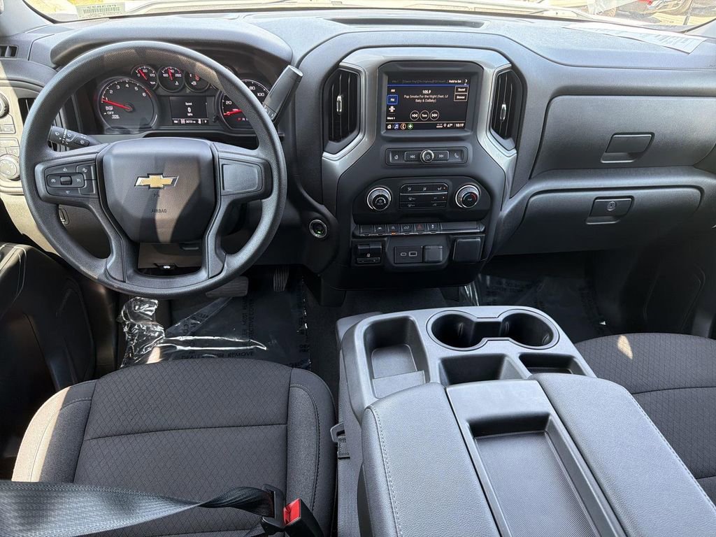 Used 2023 Chevrolet Silverado 1500 Custom w/ LPO, Dark Essentials Package image 6