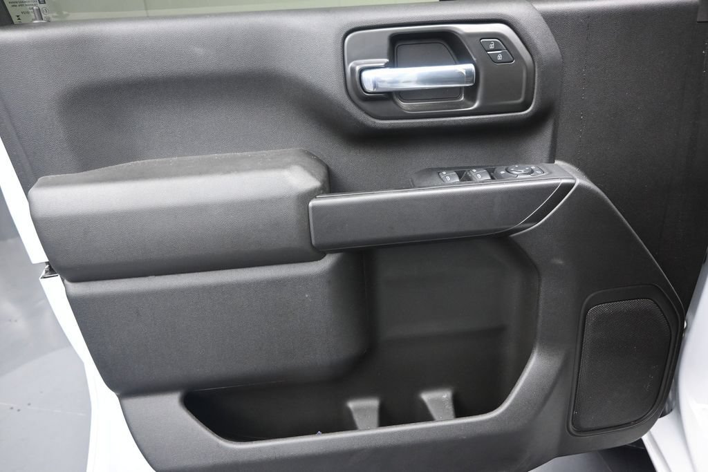Used 2025 Chevrolet Silverado 3500 W/T AWD/4WD image 11