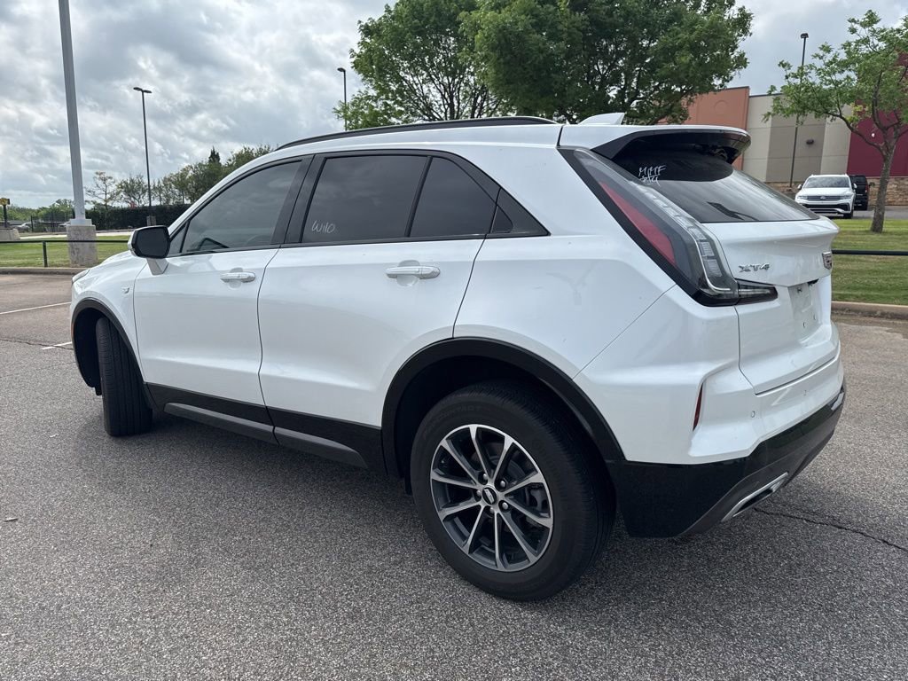 Used 2024 Cadillac XT4 Sport image 5