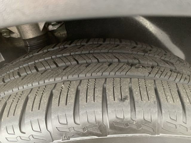 Used 2023 Kia Telluride S image 36