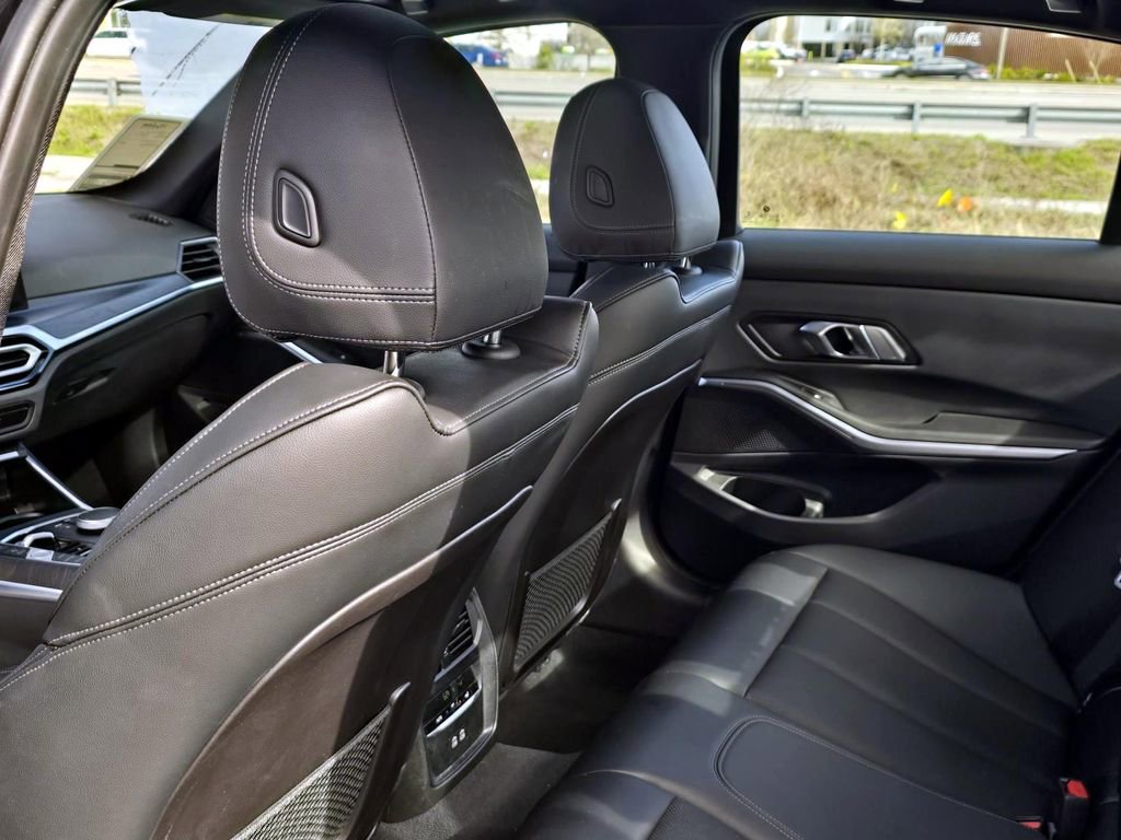 Used 2023 BMW 330i Sedan w/ Driving Assistance Package image 25