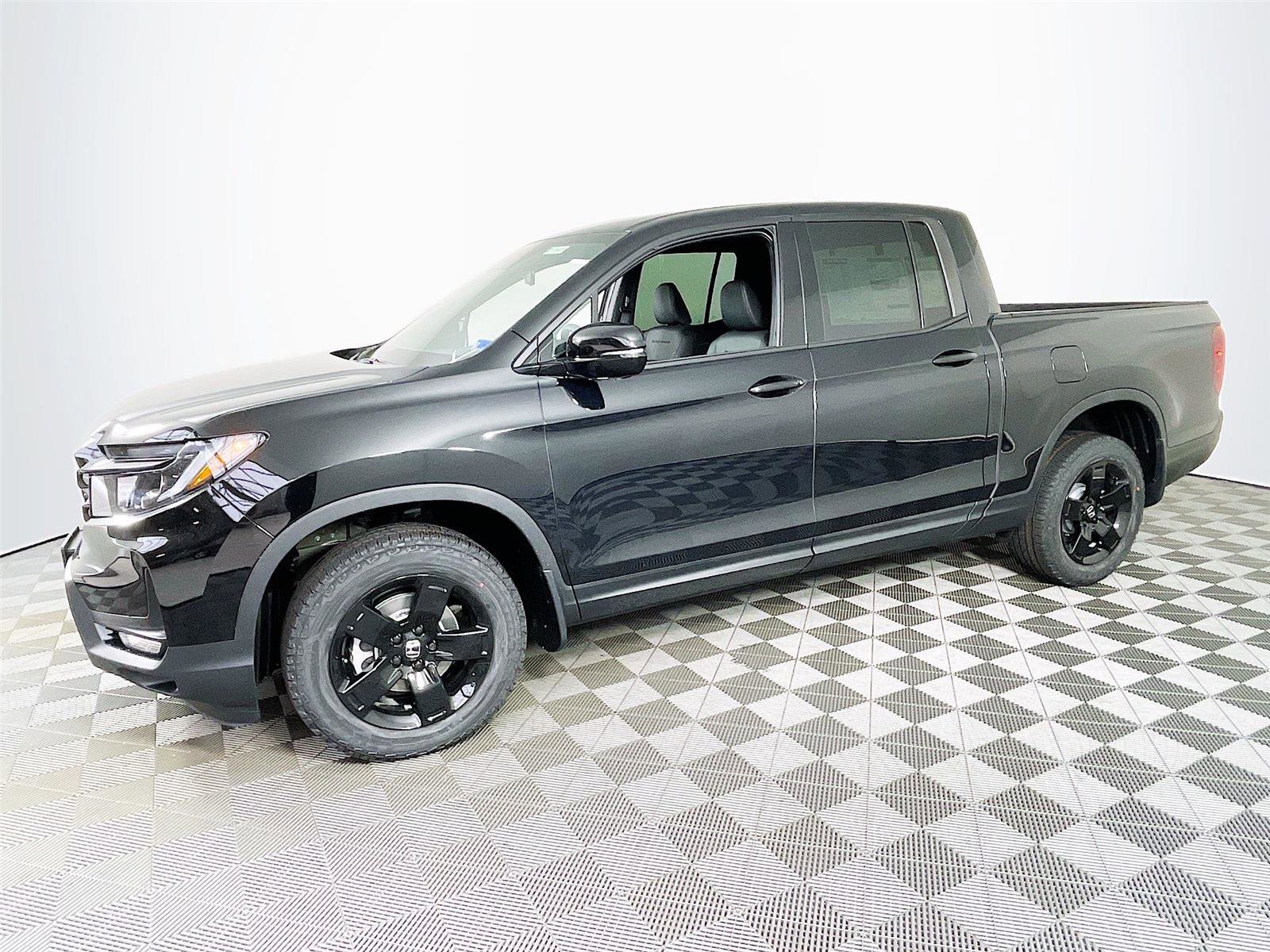 New 2026 Honda Ridgeline Black Edition image 3
