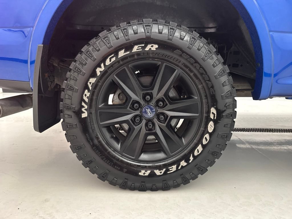 Used 2017 Ford F150 XLT w/ Equipment Group 302A Luxury AWD/4WD image 8