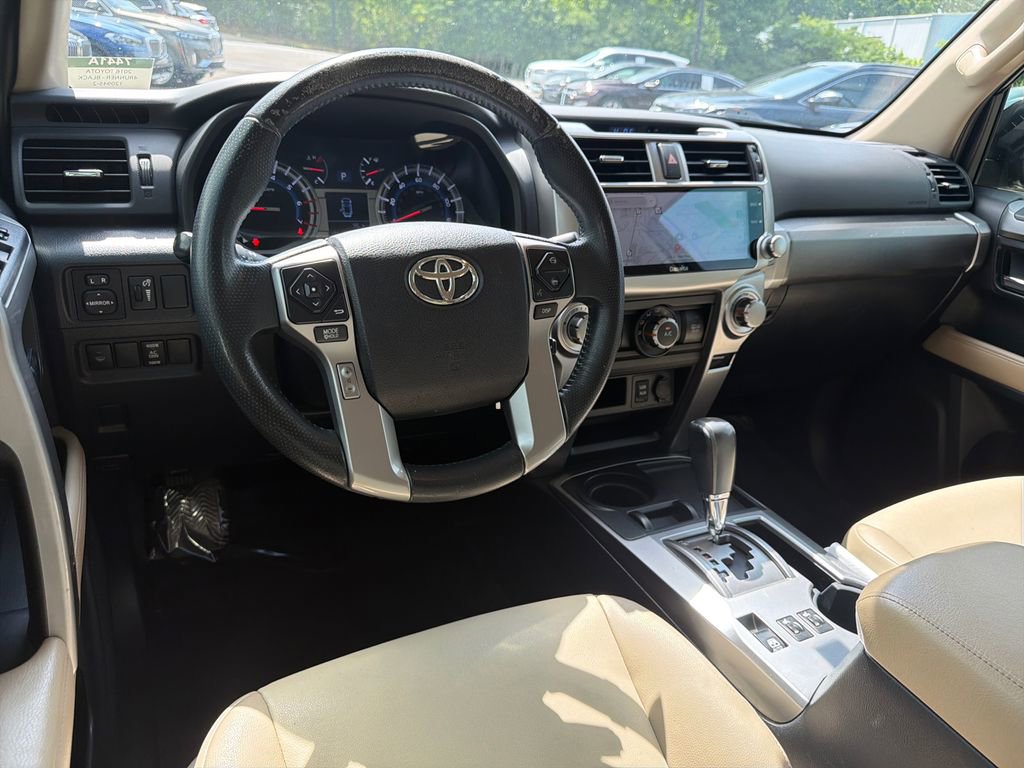 Used 2016 Toyota 4Runner SR5 Premium RWD image 22