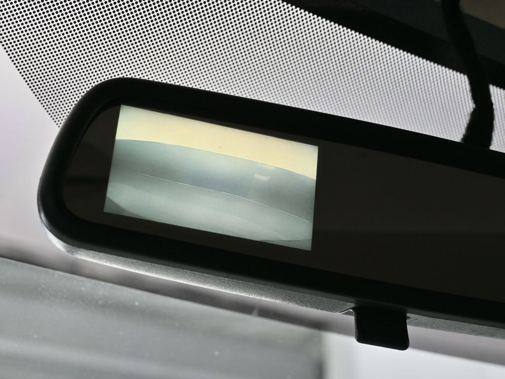 Used 2019 Chevrolet Express 2500 image 20