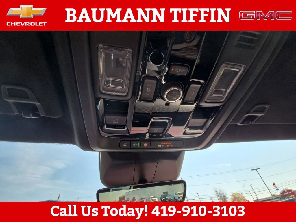 Used 2025 Cadillac Escalade Sport w/ LPO, ONYX Package image 24