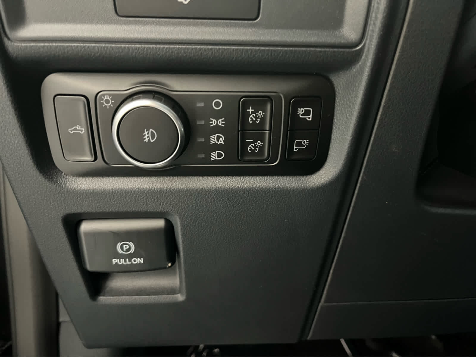 New 2026 Ford F150 XLT w/ Equipment Group 302A MID image 21