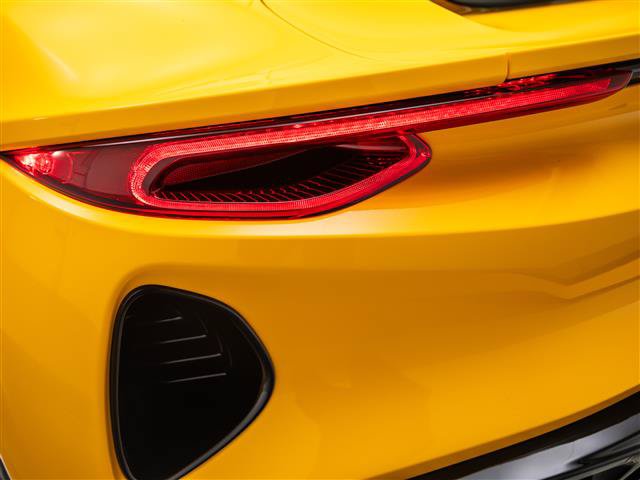 Used 2025 Lotus Emira RWD image 30
