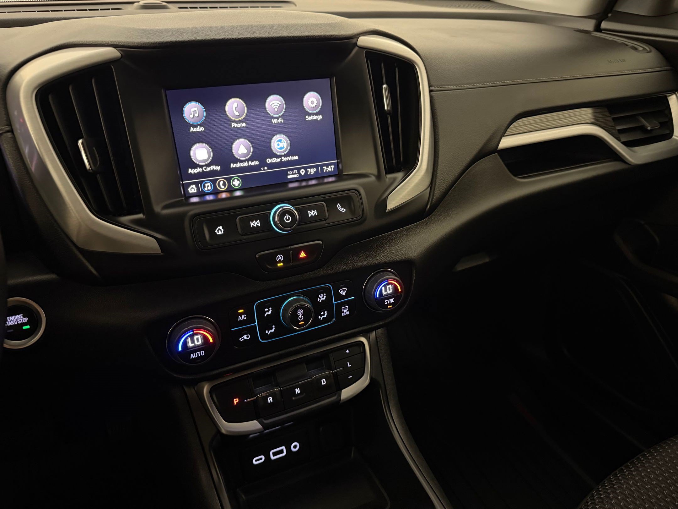 Used 2023 GMC Terrain SLE w/ Driver Convenience Package AWD/4WD image 18