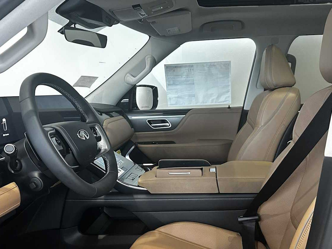 New 2026 INFINITI QX80 Luxe w/ Cargo Package image 13