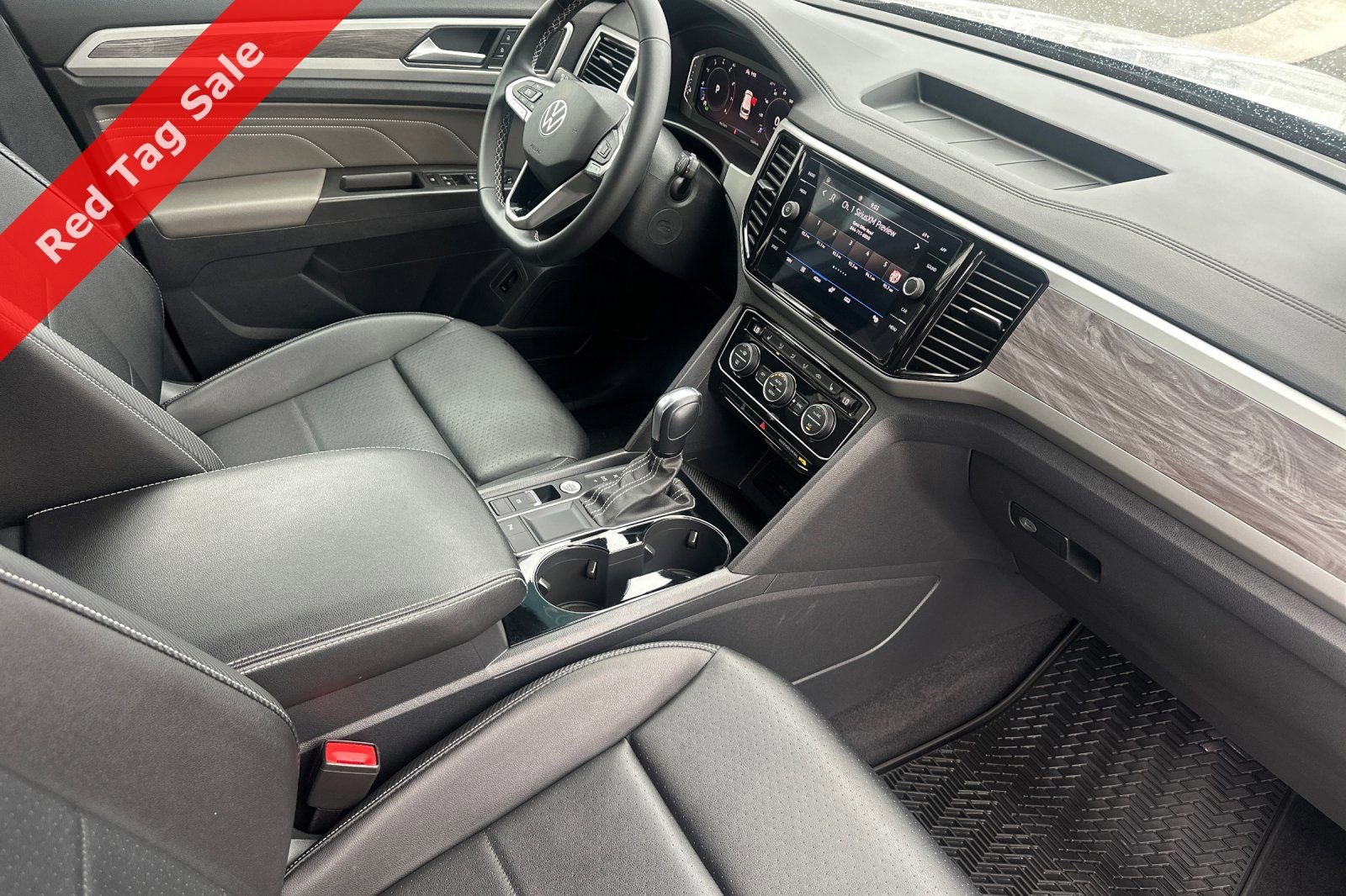 Used 2023 Volkswagen Atlas Cross Sport SE image 16