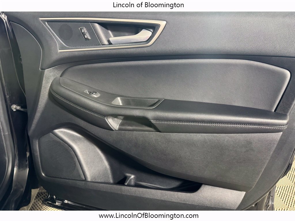 Used 2024 Ford Edge SEL w/ Convenience Package AWD/4WD image 18