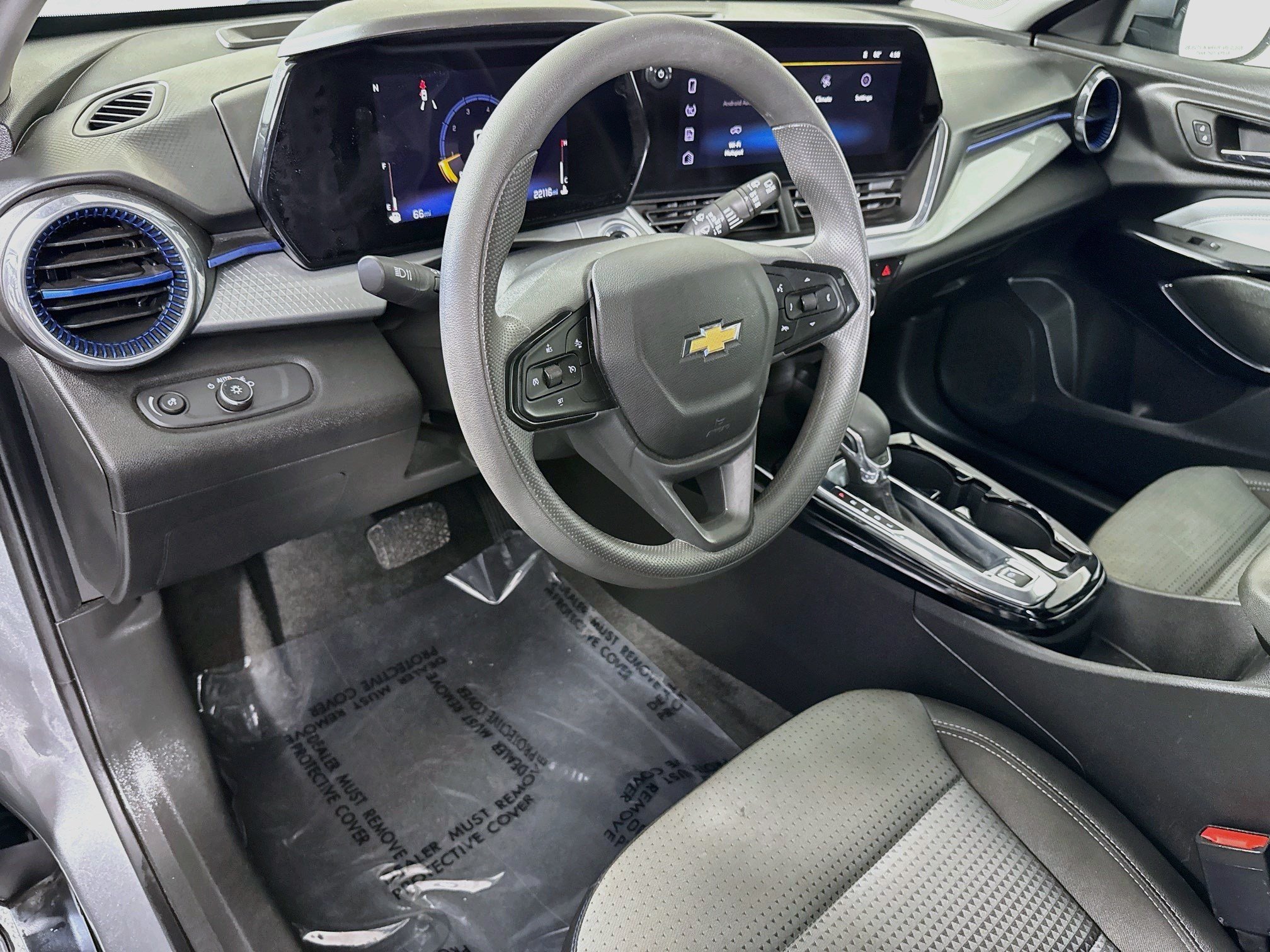 Used 2026 Chevrolet Trax LT FWD image 20