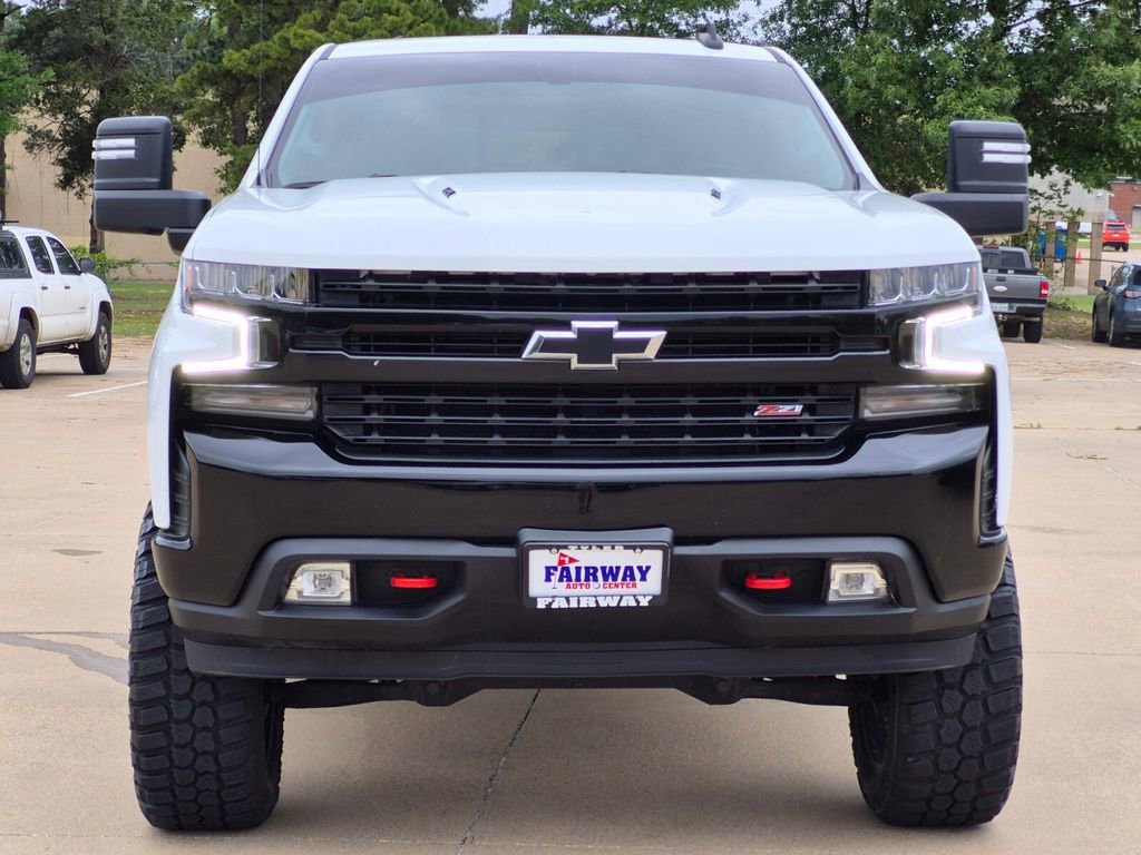 Used 2021 Chevrolet Silverado 1500 LT Trail Boss w/ Convenience Package II AWD/4WD image 2