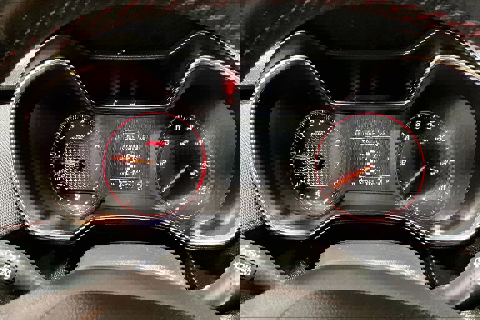 Used 2021 Chevrolet TrailBlazer RS w/ Sun and Liftgate Package image 25