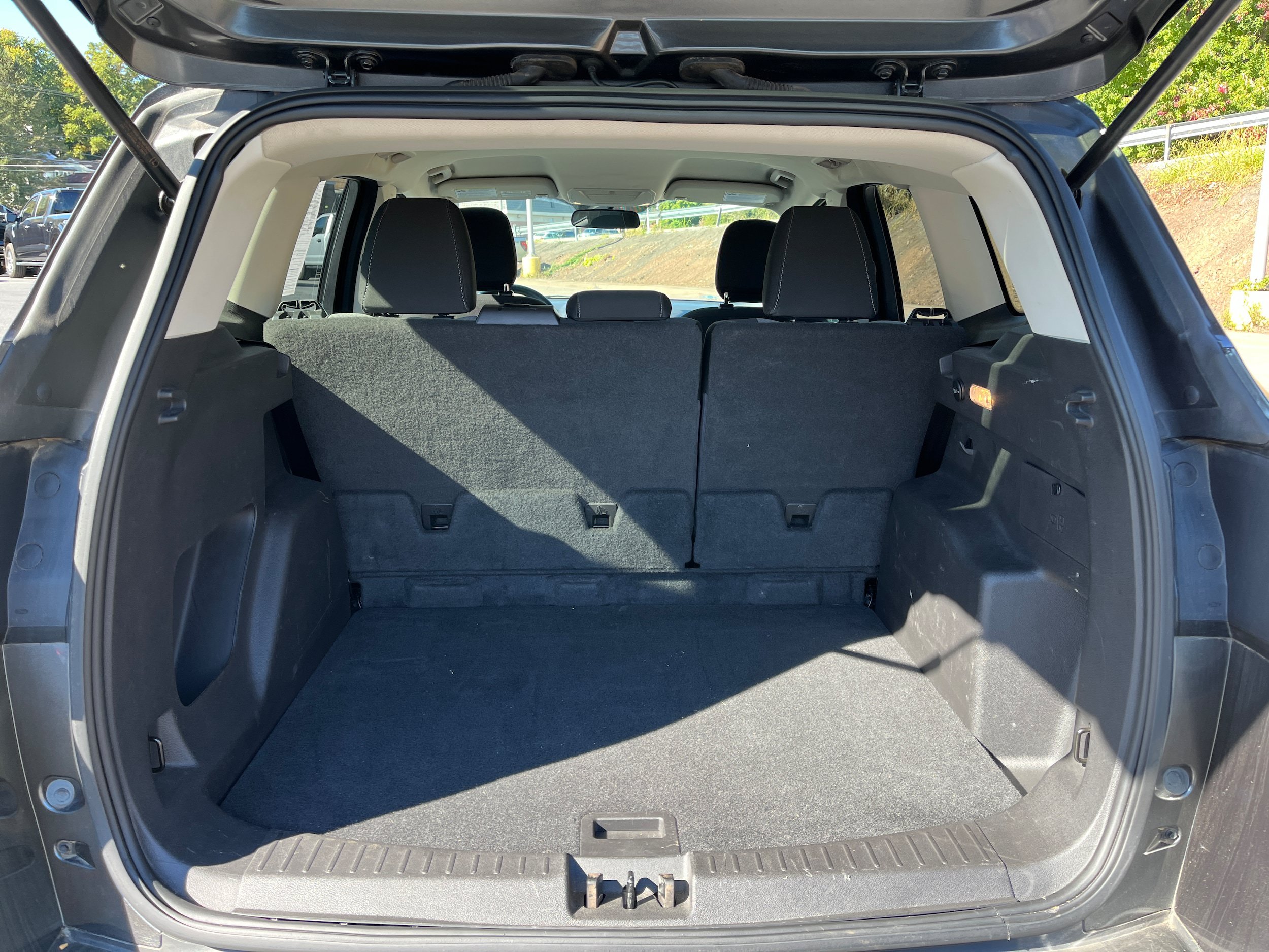 Certified 2018 Ford Escape SE AWD/4WD image 9
