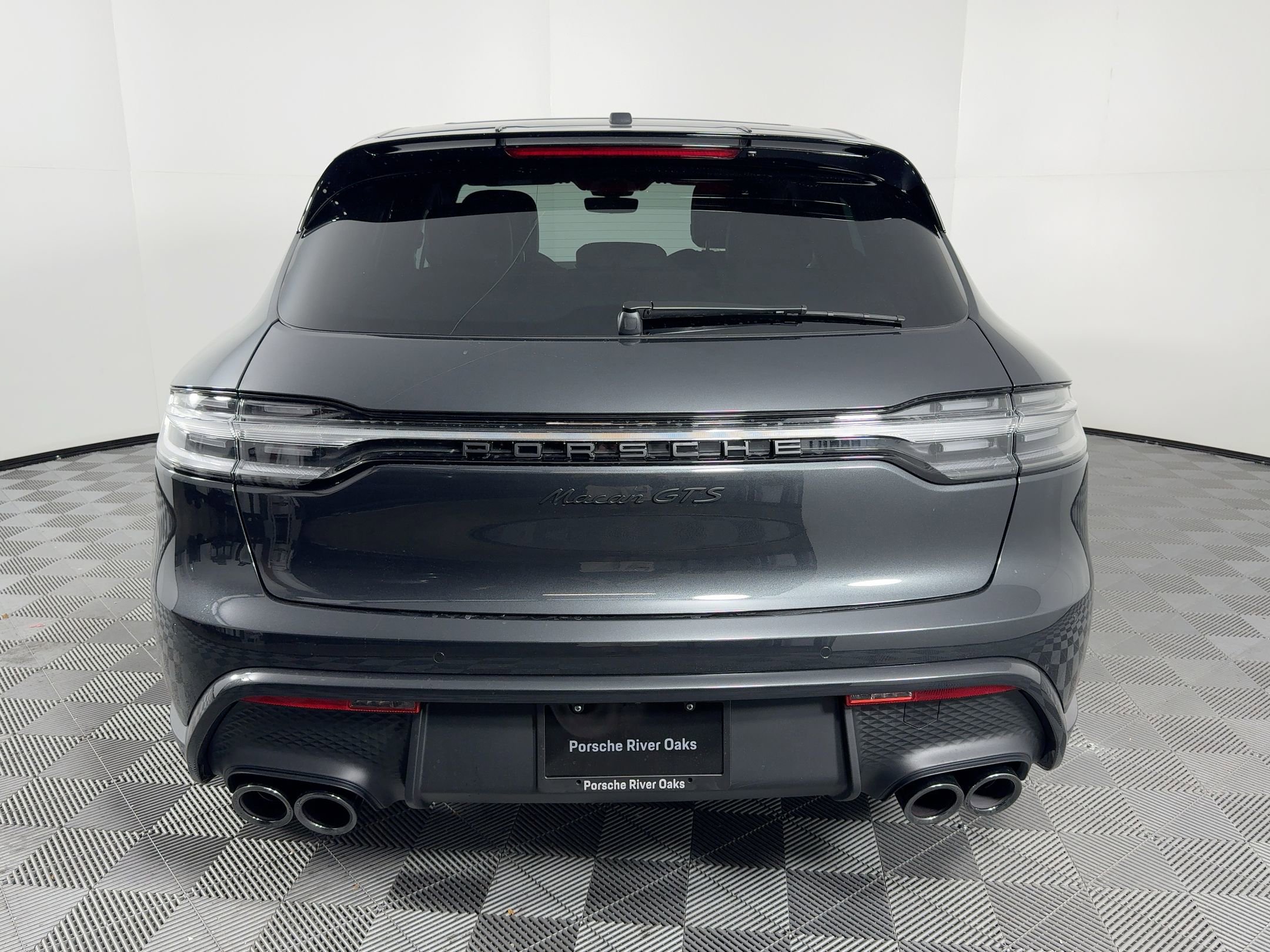 Used 2026 Porsche Macan GTS AWD/4WD image 10