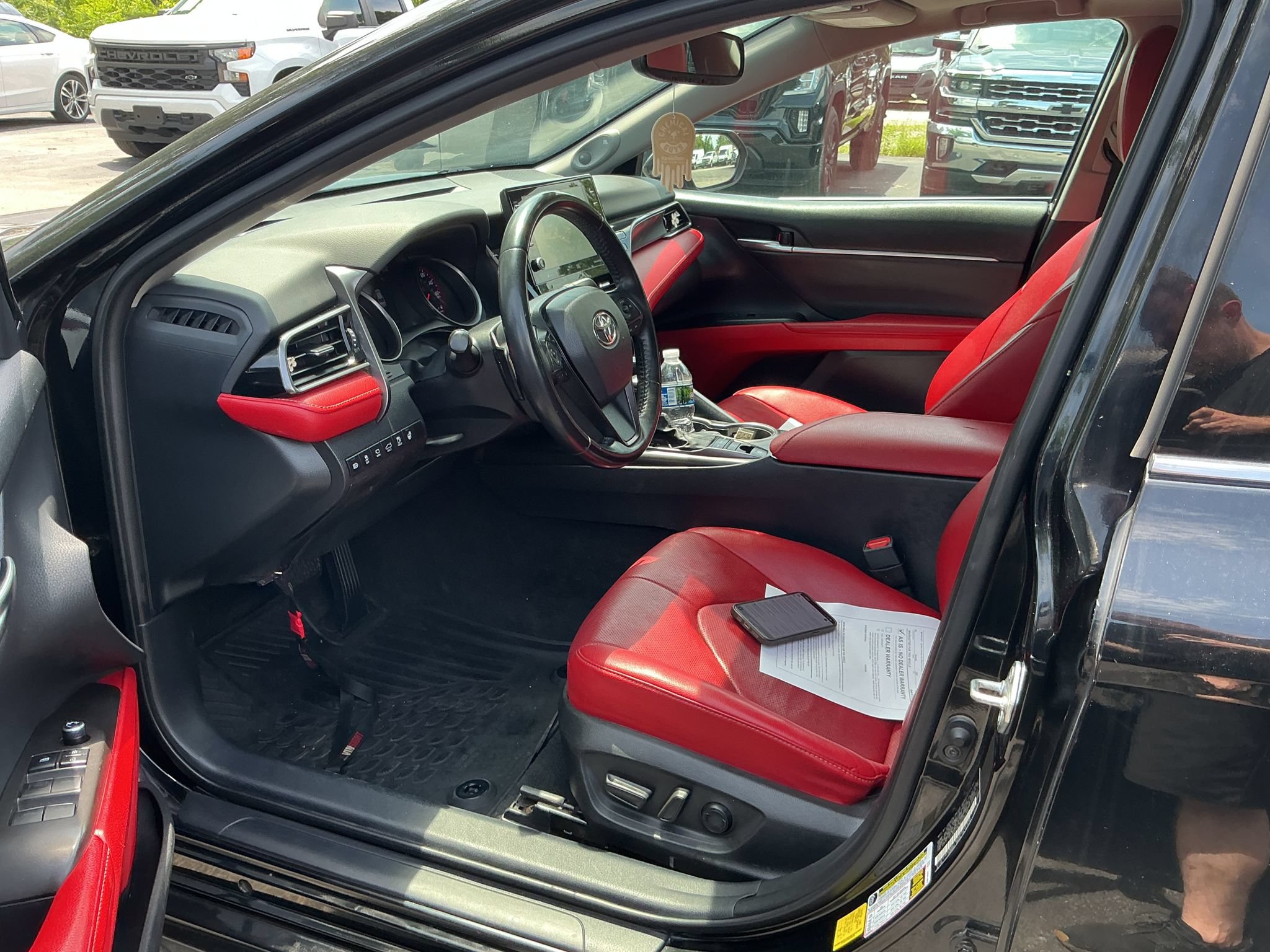 Used 2021 Toyota Camry XSE w/ Navigation Package FWD image 5