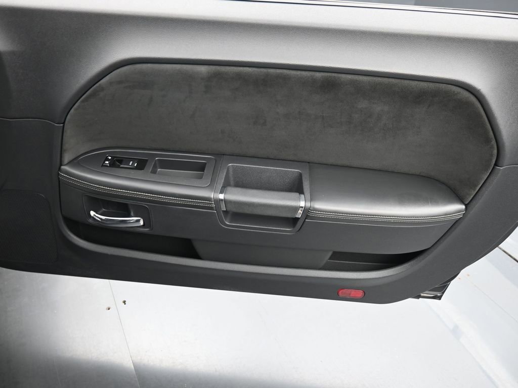 Used 2009 Dodge Challenger SRT8 w/ SRT Option Group II image 13