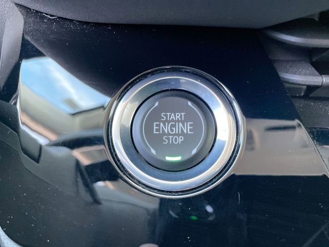 Used 2025 Buick Envision Sport Touring image 24