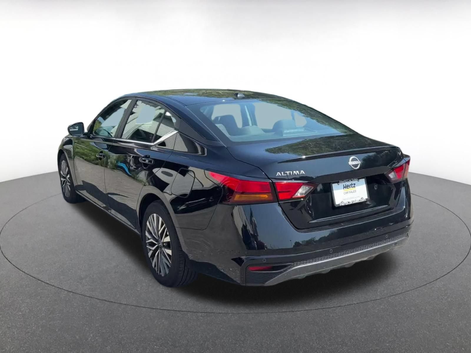 Used 2026 Nissan Altima 2.5 SV FWD image 10