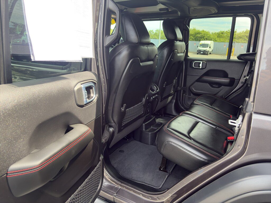 Used 2026 Jeep Wrangler Unlimited Rubicon 392 w/ Quick Order Package 27X Moab AWD/4WD image 18