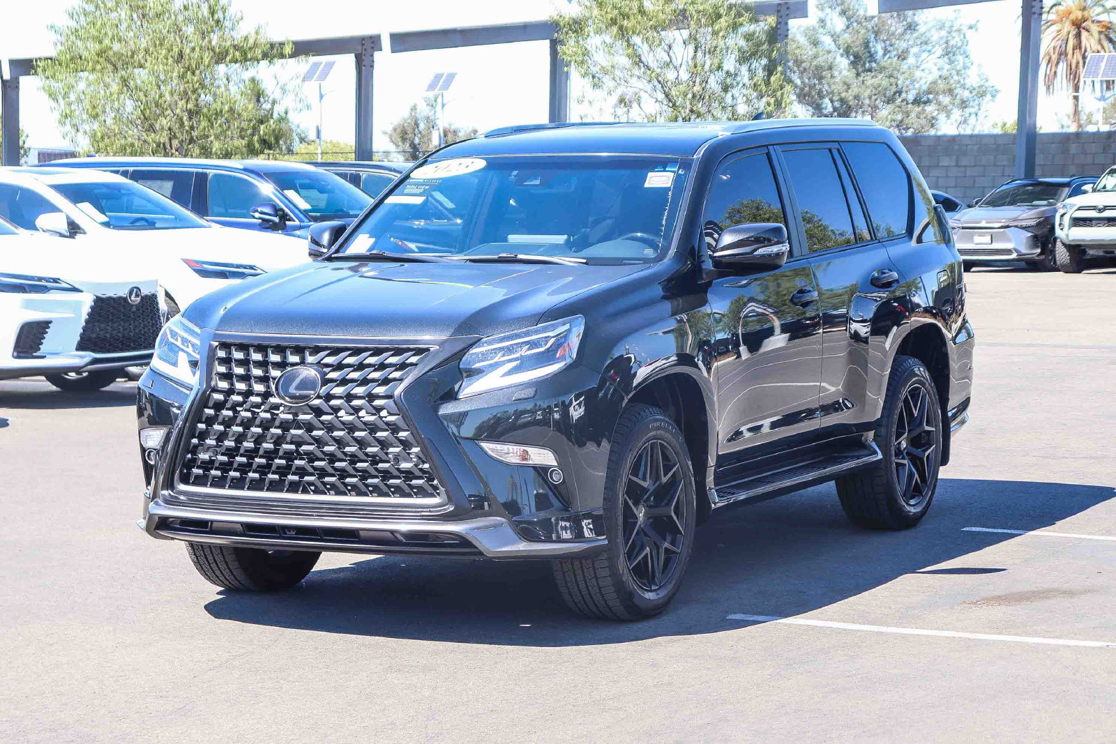 Certified 2023 Lexus GX 460 Premium AWD/4WD image 3