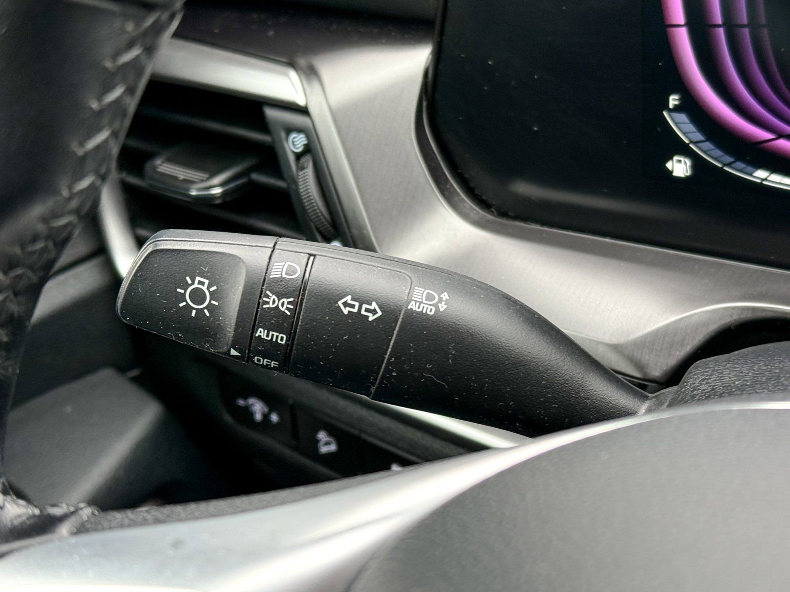 Certified 2024 Kia Telluride S w/ S Sunroof Package image 31