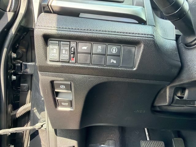 Used 2021 Honda Odyssey Touring image 29