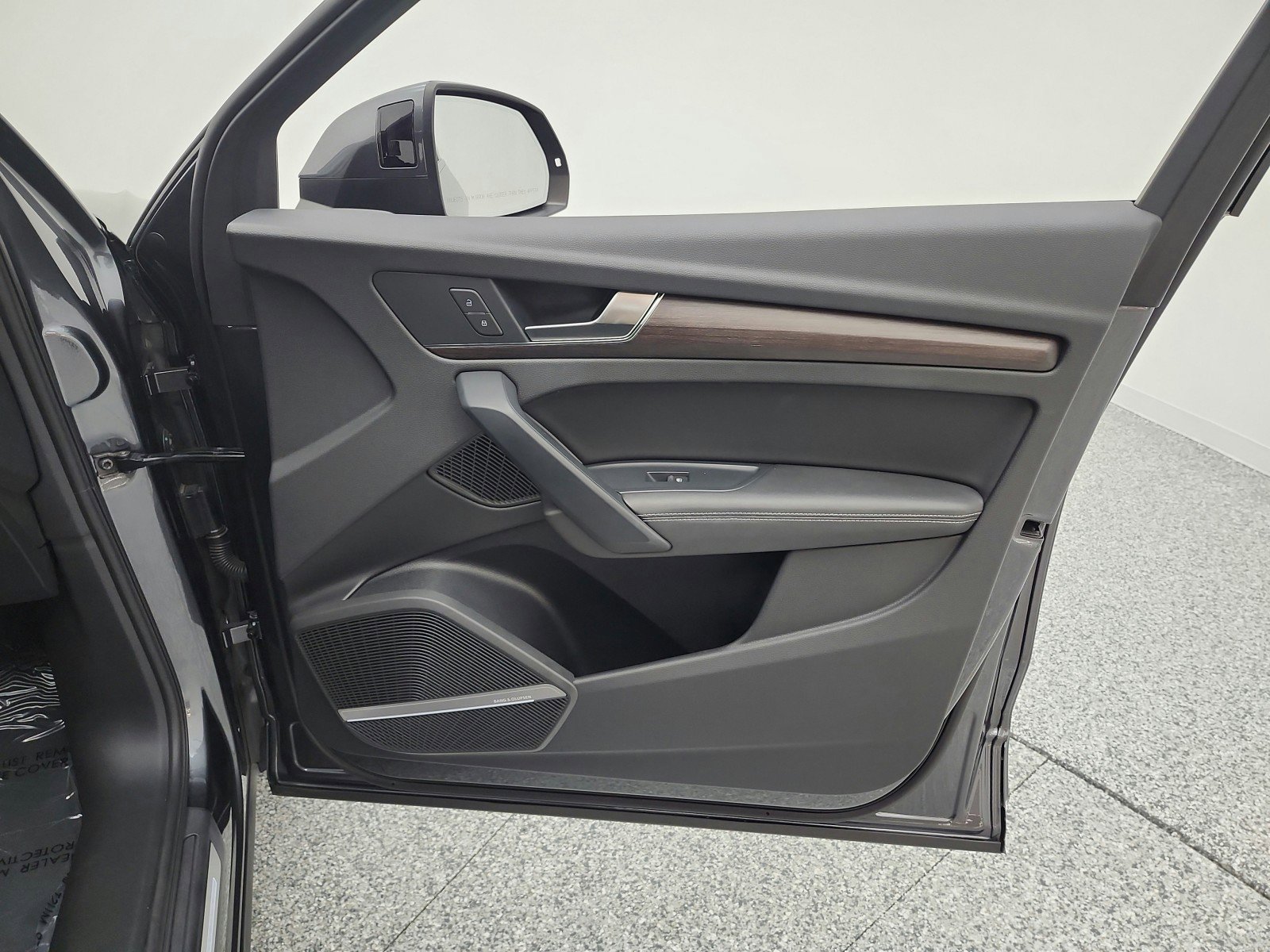 Used 2023 Audi Q5 2.0T Premium Plus w/ Premium Plus Package image 19