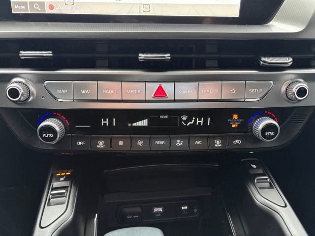 Used 2025 Kia Telluride S image 20