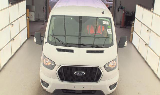 Used 2024 Ford Transit 350 XLT image 10