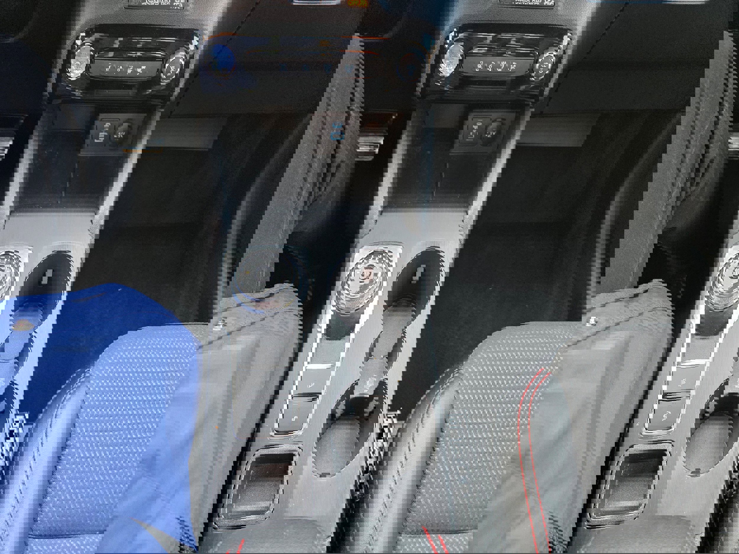 Certified 2023 Ford Escape ST-Line w/ Tech Pack #1 image 10