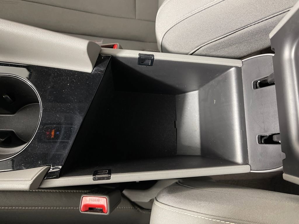 Certified 2025 Hyundai Elantra SEL image 25