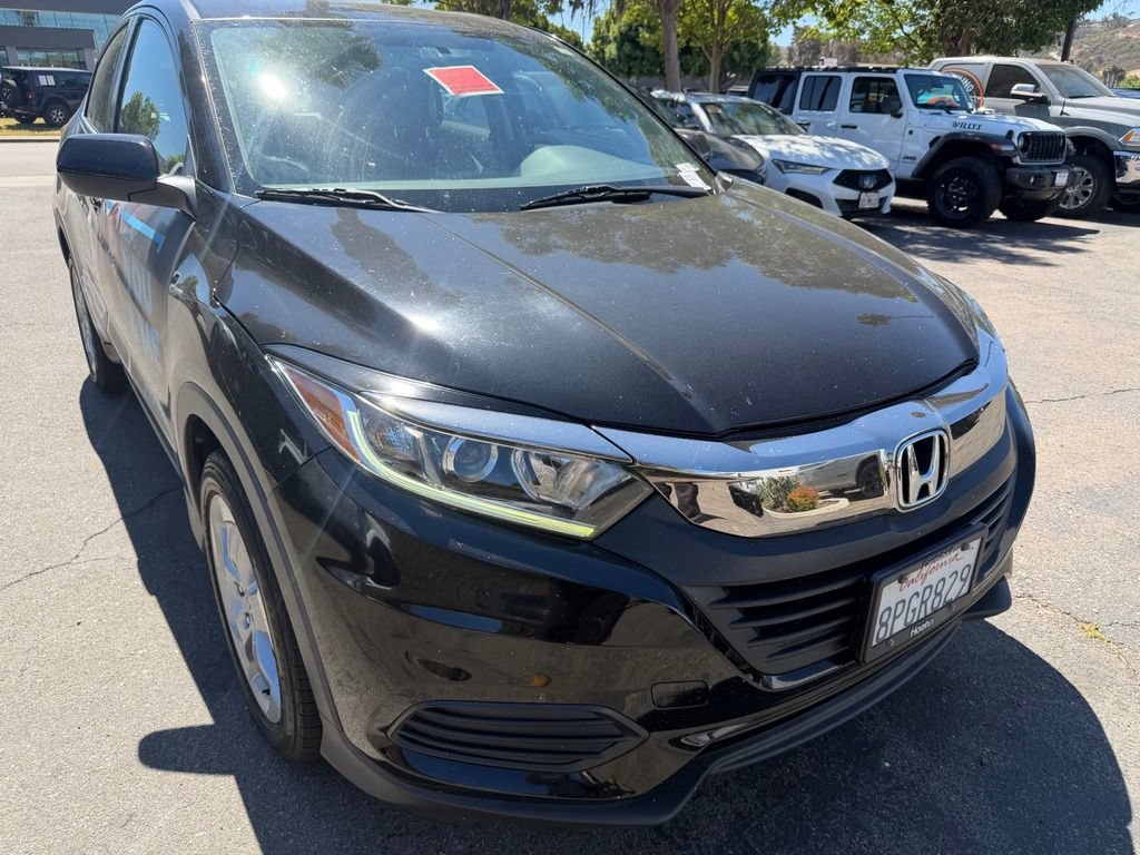 Used 2019 Honda HR-V LX image 2