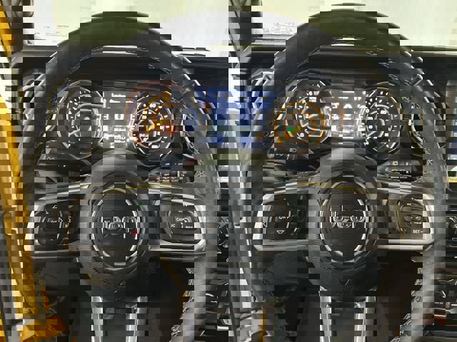 Used 2019 Jeep Wrangler Unlimited Sahara image 11