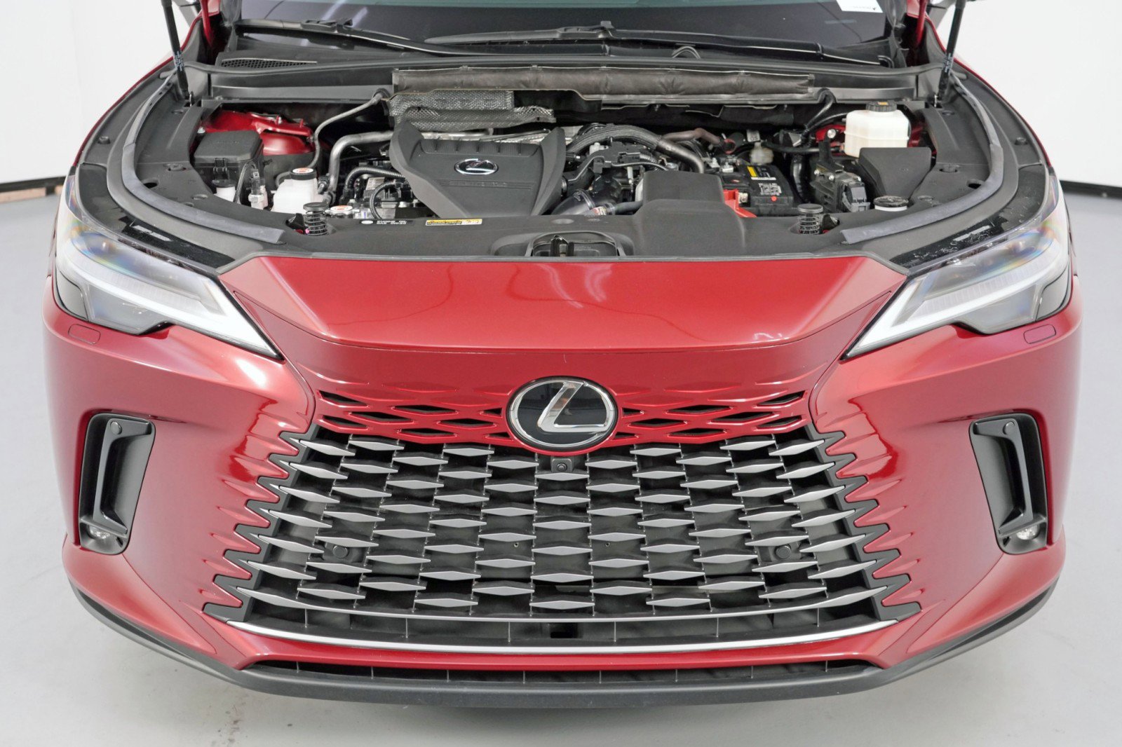 Used 2024 Lexus RX 350 Luxury w/ Convenience Package image 8