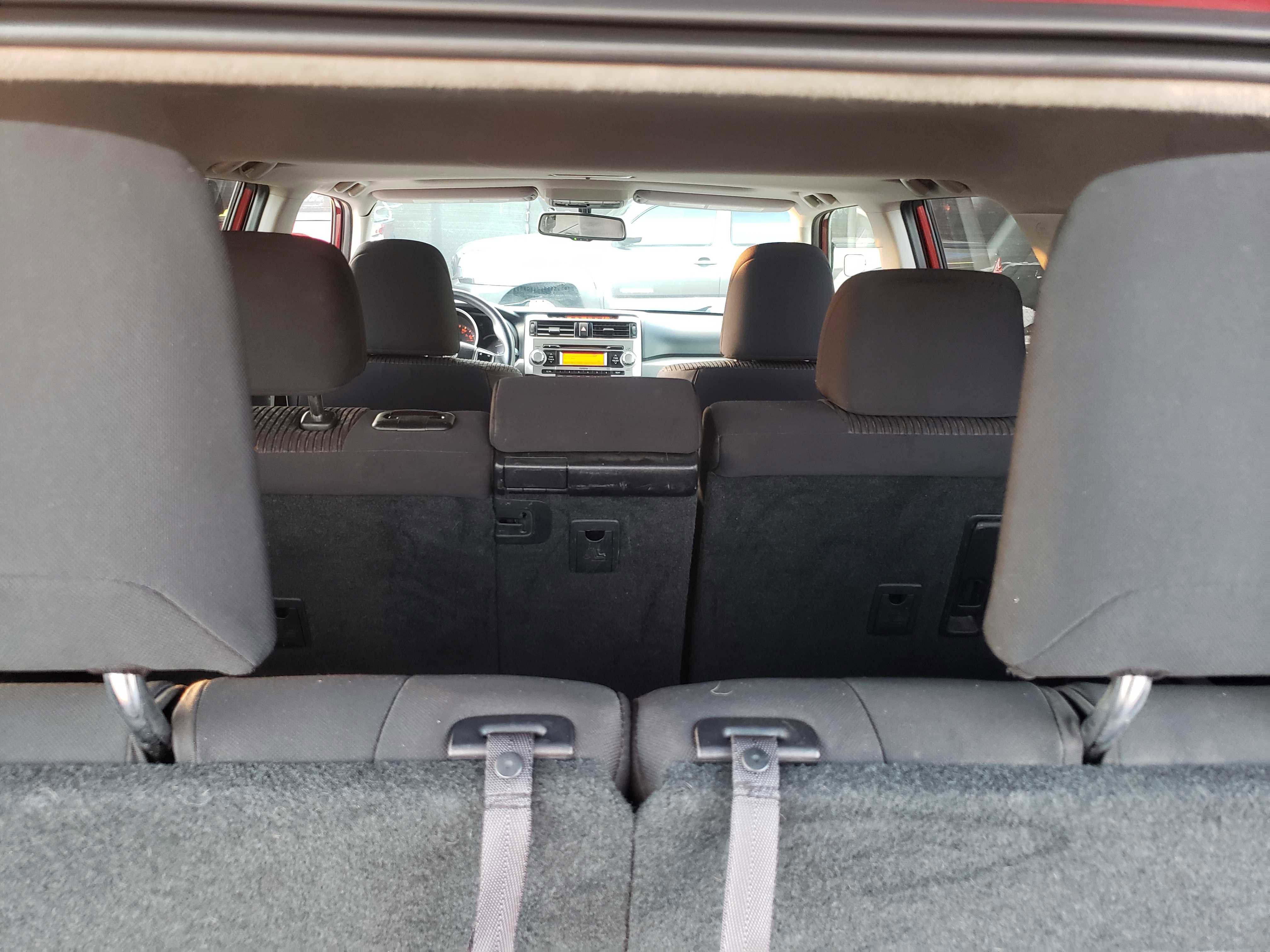 Used 2013 Toyota 4Runner SR5 w/ Convenience Pkg image 8