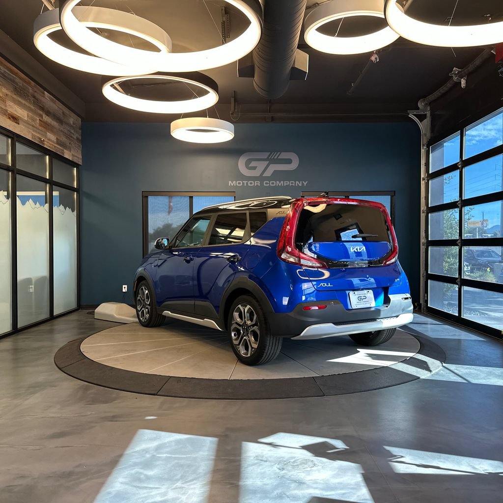 Used 2022 Kia Soul X-Line FWD image 5