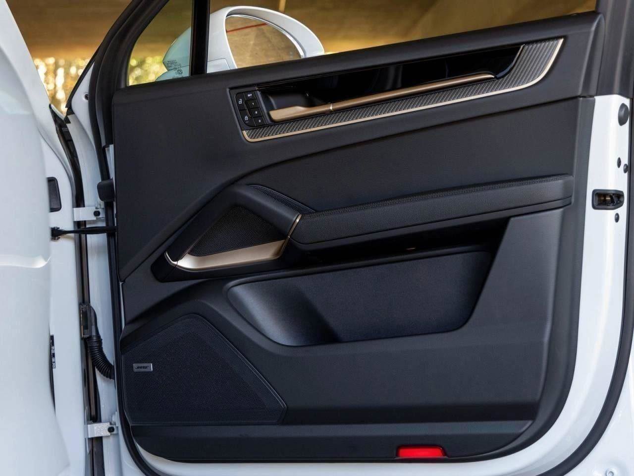 New 2025 Porsche Cayenne S image 74