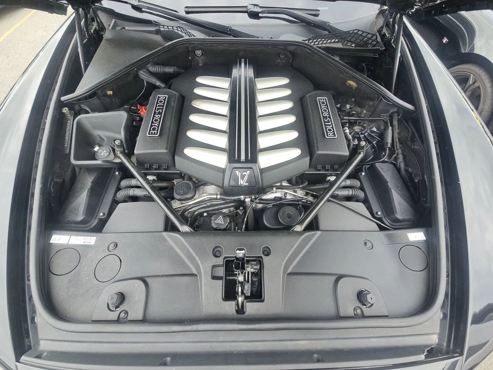 Used 2012 Rolls-Royce Ghost Extended Wheelbase RWD image 13