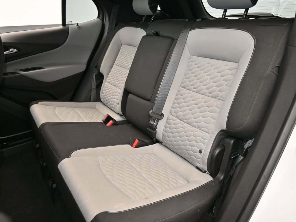 Used 2018 Chevrolet Equinox LS image 29