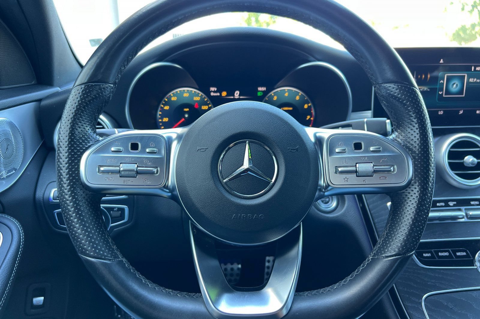 Used 2020 Mercedes-Benz C 300 Sedan image 23