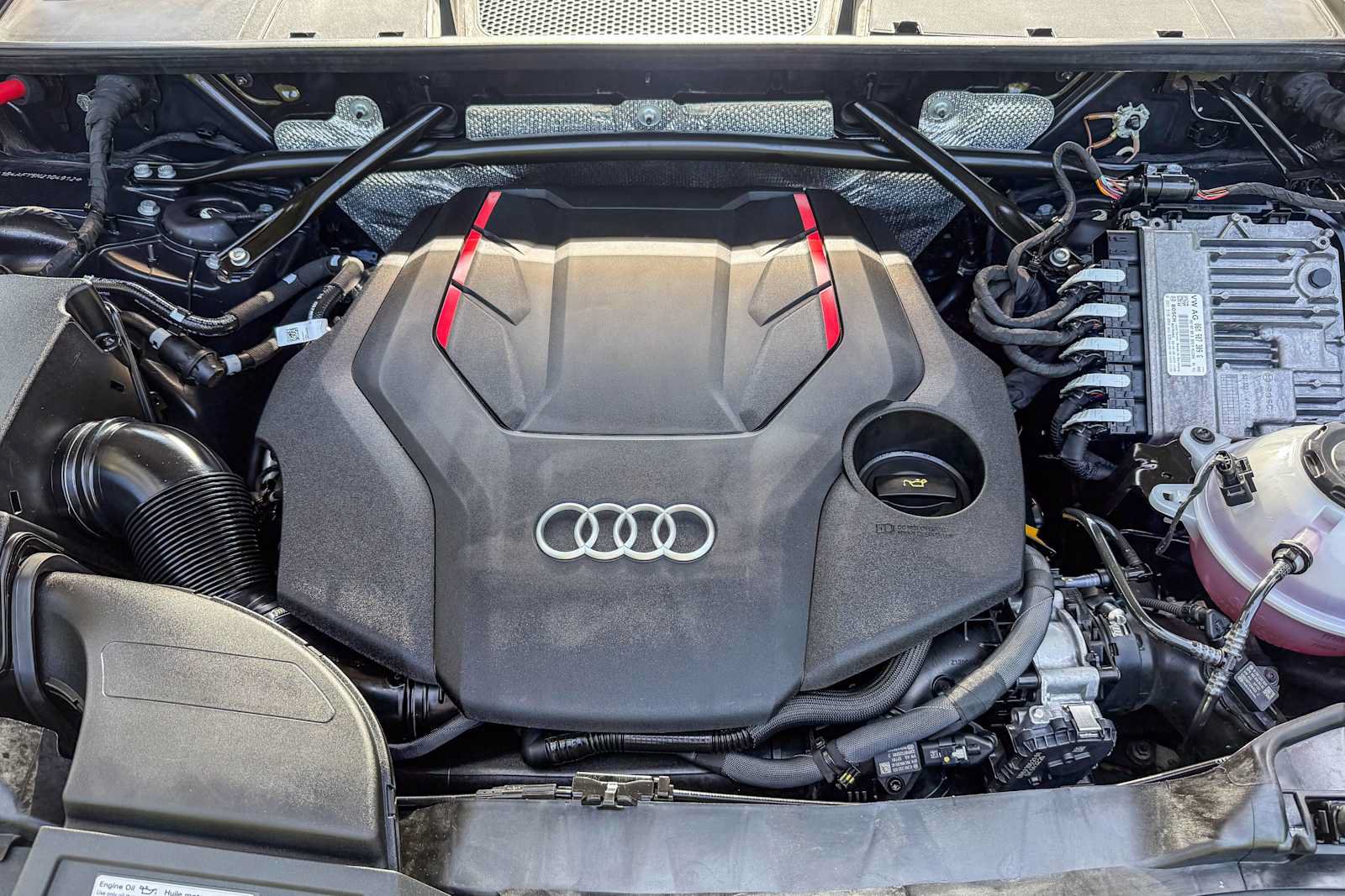 Used 2022 Audi SQ5 Premium Plus AWD/4WD image 28