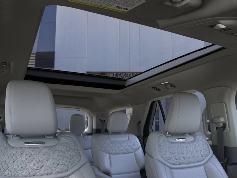 New 2026 Ford Explorer Platinum w/ LUX Leather Package AWD/4WD image 22